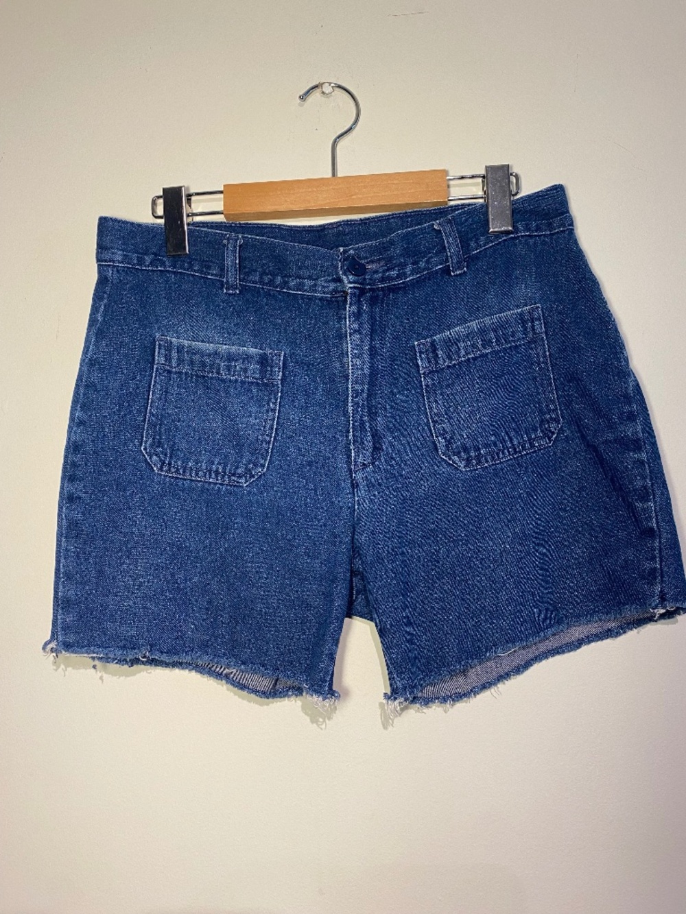 Vintage Levi’s Patch Pocket Denim Shorts